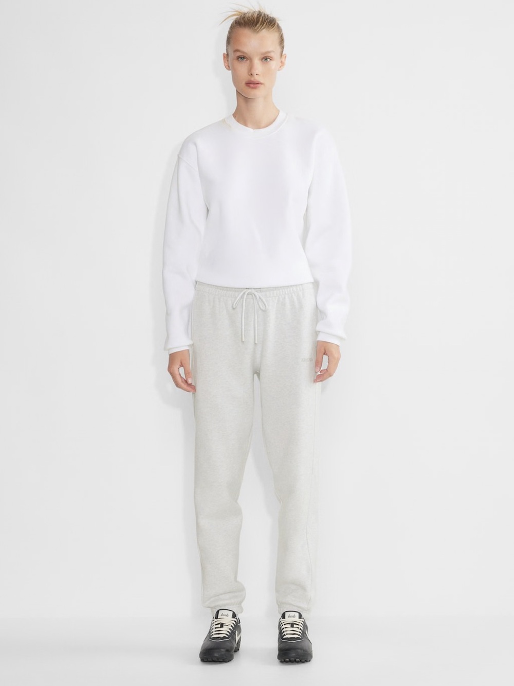 Aritzia Cozy Sweatfleece Boyfriend Sweatpants Medium Gray Pockets Drawstring
